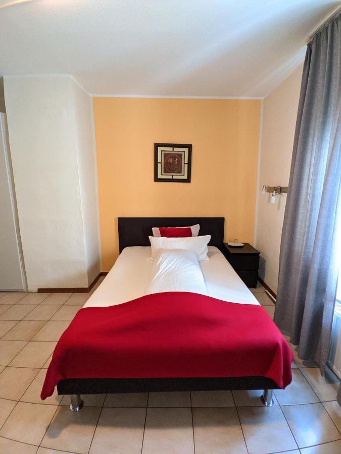 Schwalmtal  Hotel Rath מראה חיצוני תמונה